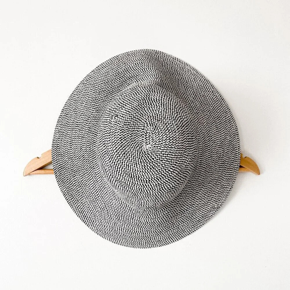 Betmar New York Wide Brim Sun Hat White Black White Black